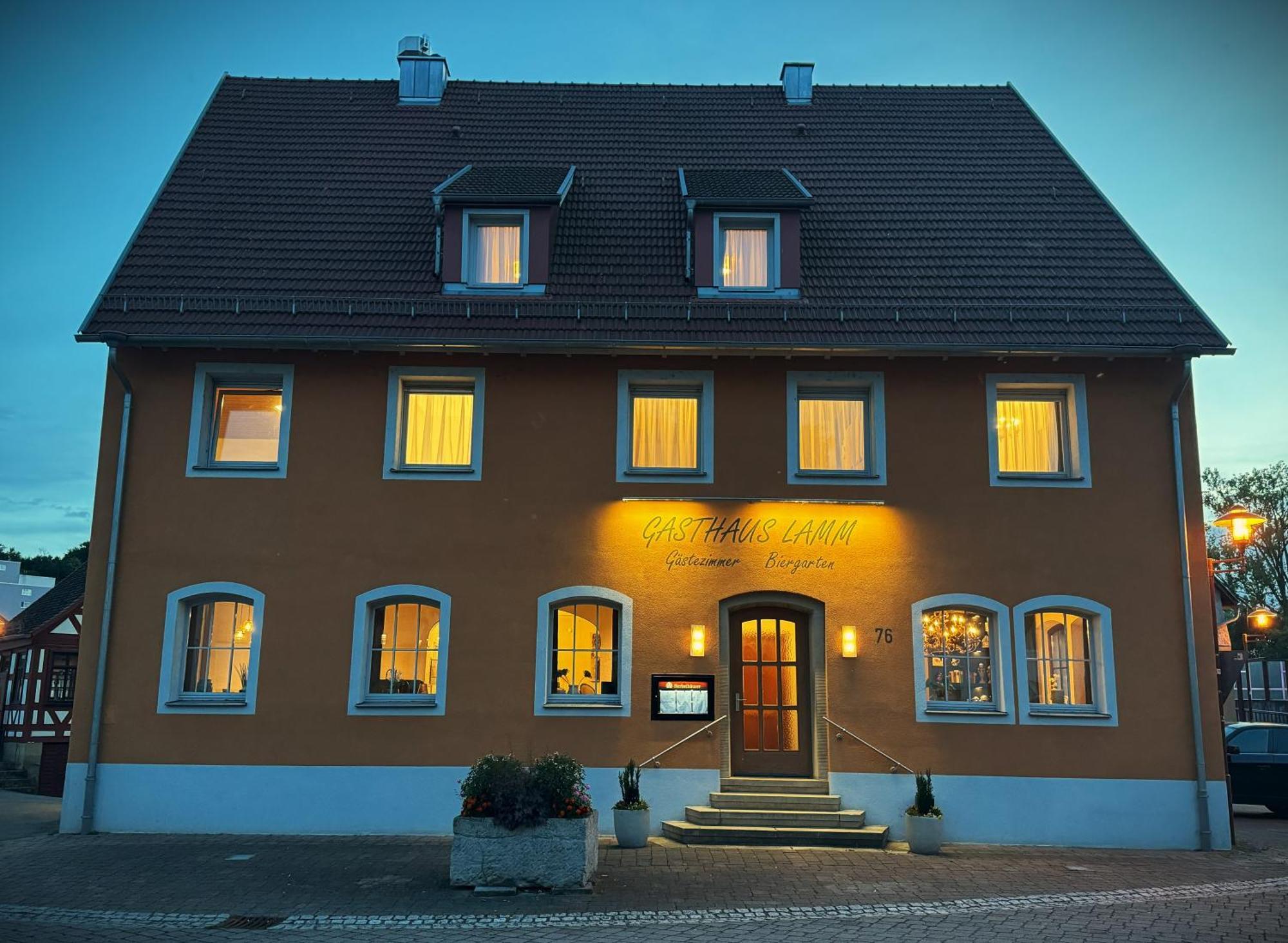 Gasthaus Lamm Neuenstadt am Kocher Exterior photo